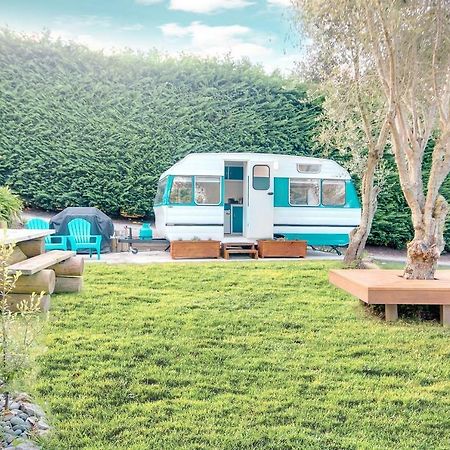 מלון אגם טאופו Mountviews Glamping- Retro Caravan Getaway מראה חיצוני תמונה